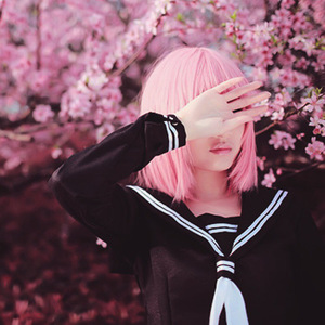 全裸美女被挤牛奶视频
